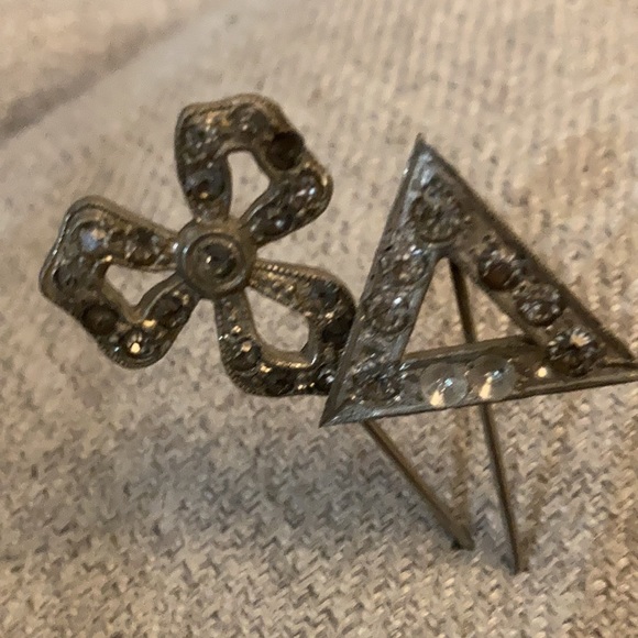 Two antique marcasite and crystal paste stick pins 1920s or maybe even earlier. - Picture 7 of 7